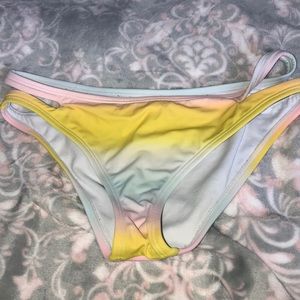 Rue21 swimsuit bottoms